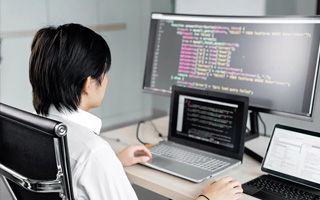 鄂州 ,php声明和调用变量的符号是什么？